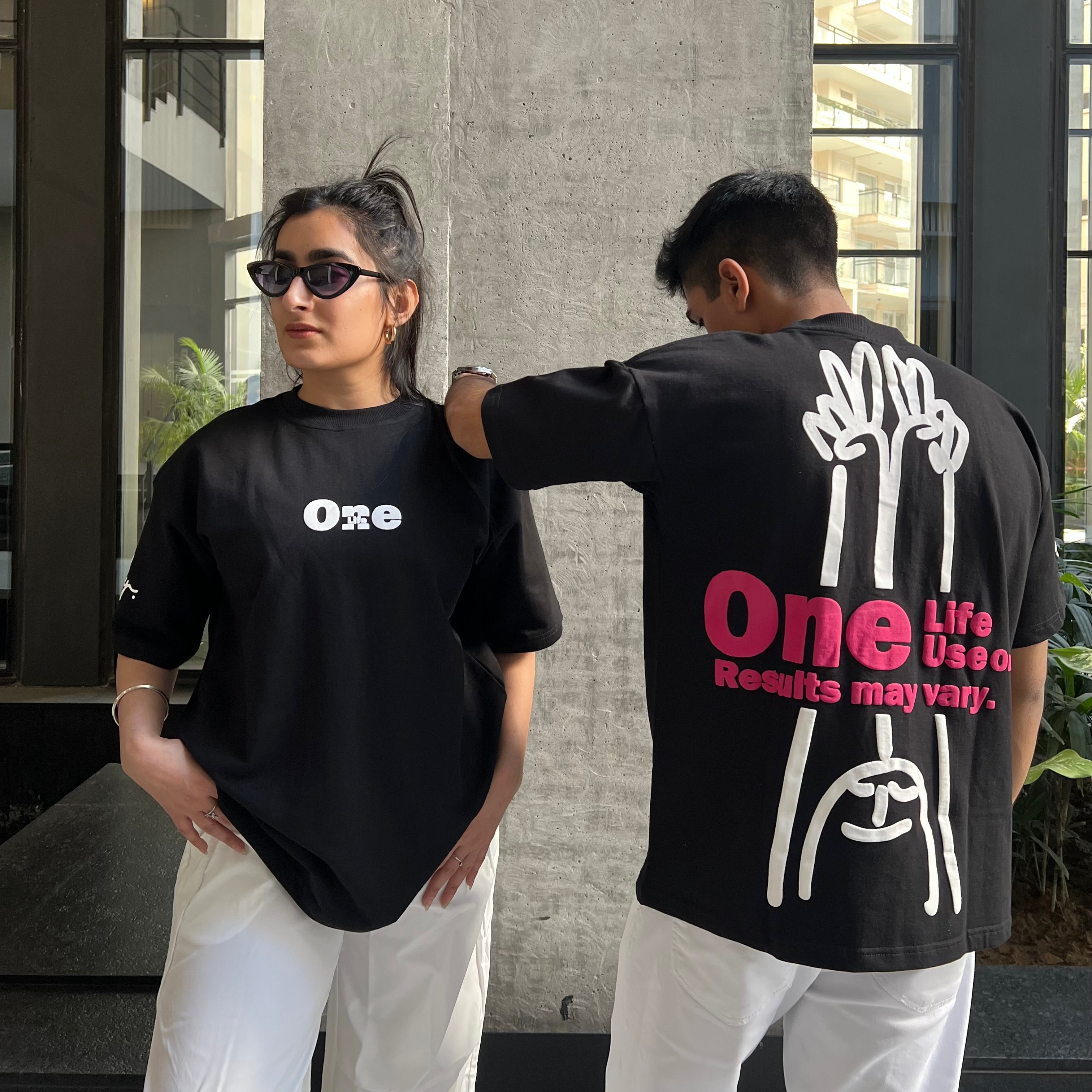 PEACE OUT TSHIRT DUO