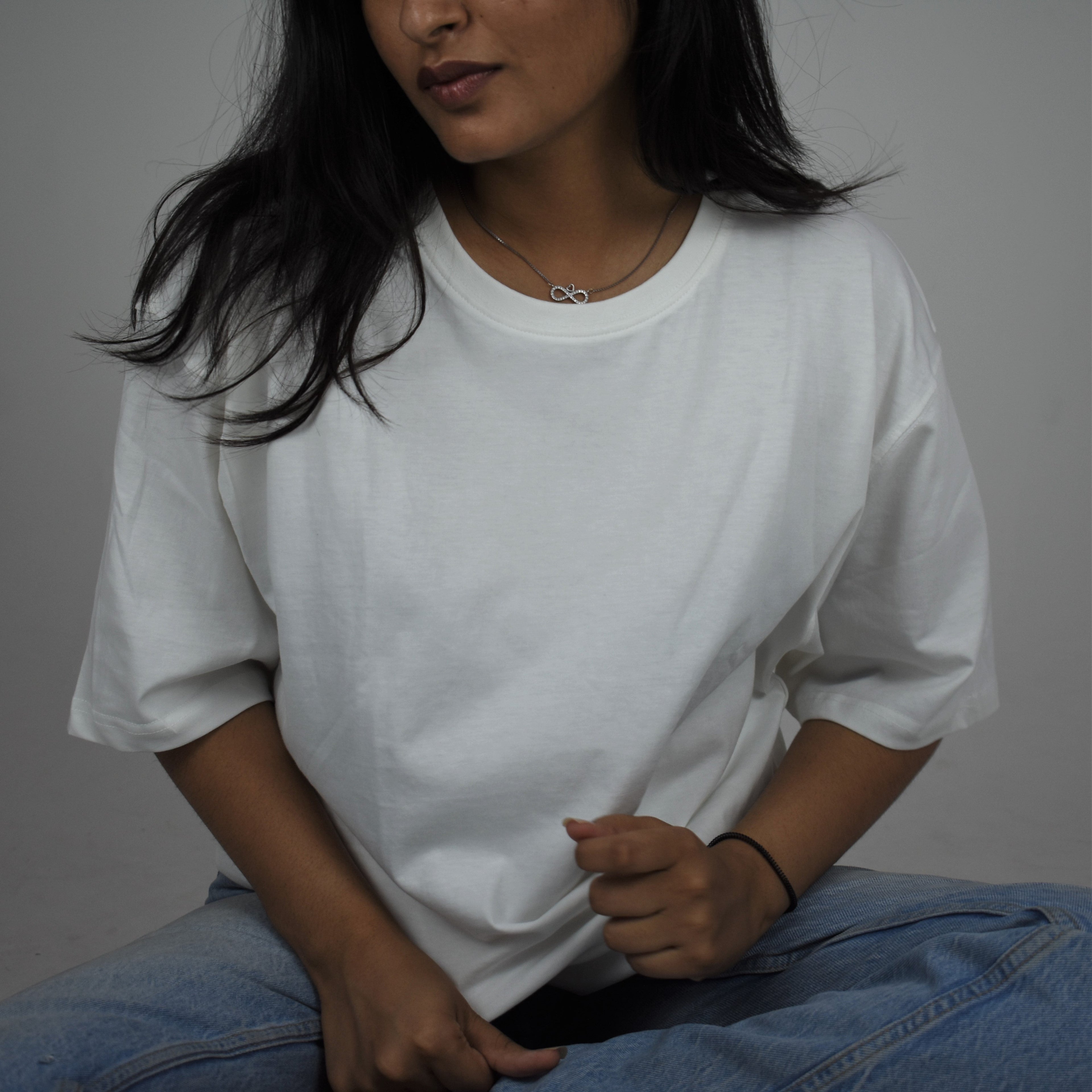 BASIC IVORY T-SHIRT
