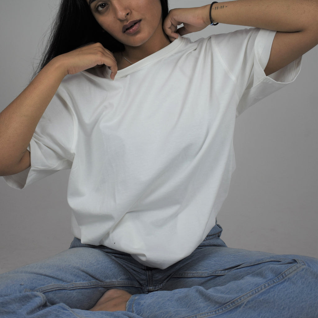 BASIC IVORY T-SHIRT